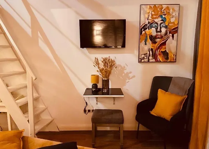 לינה וארוחת בוקר Santoni 2